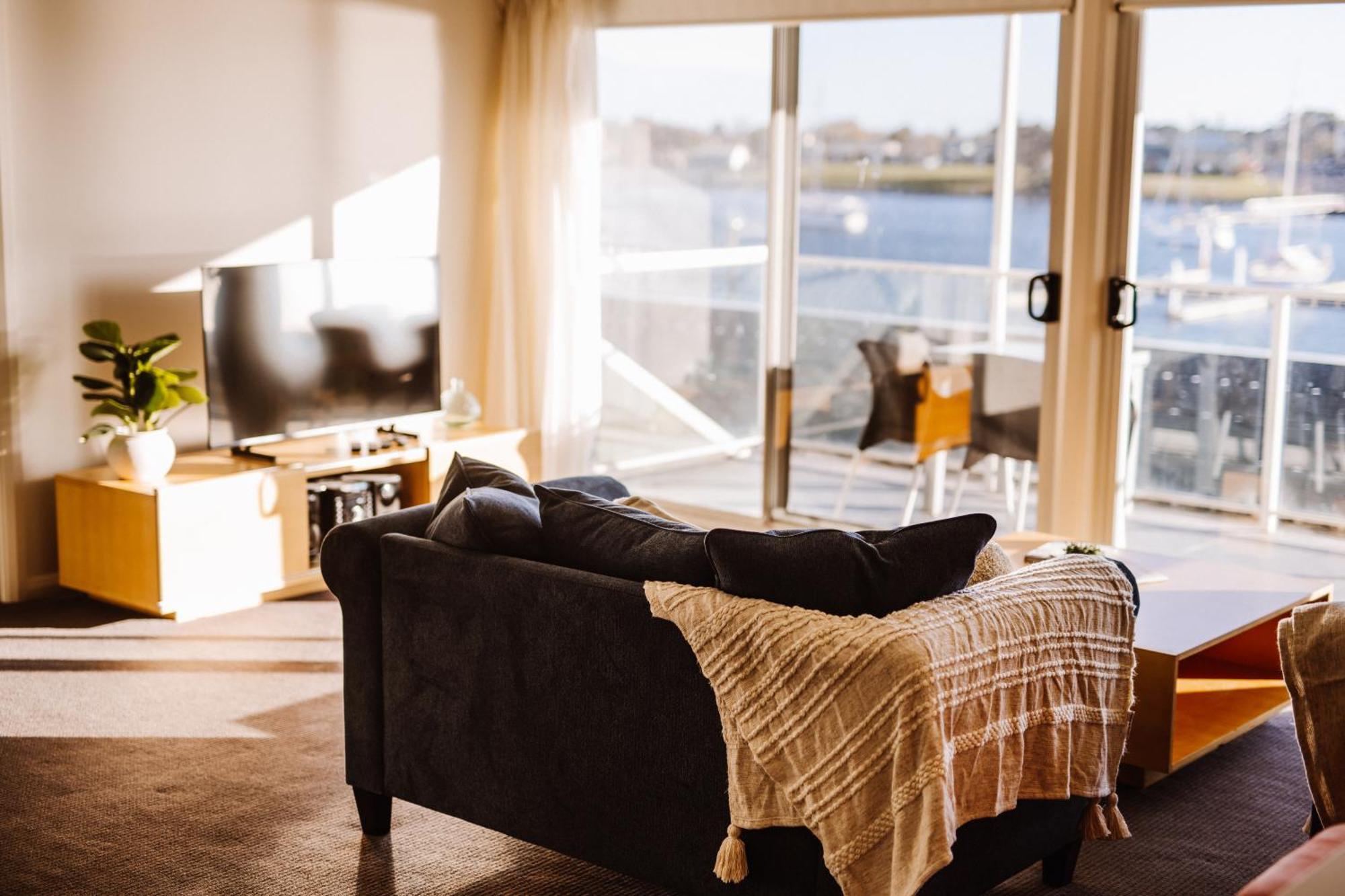 York Cove Hotel 乔治镇 外观 照片